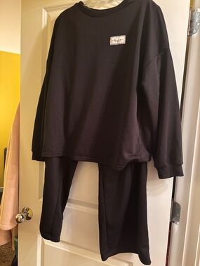 Women's Black Elastic-Waist yozy sweatsuit